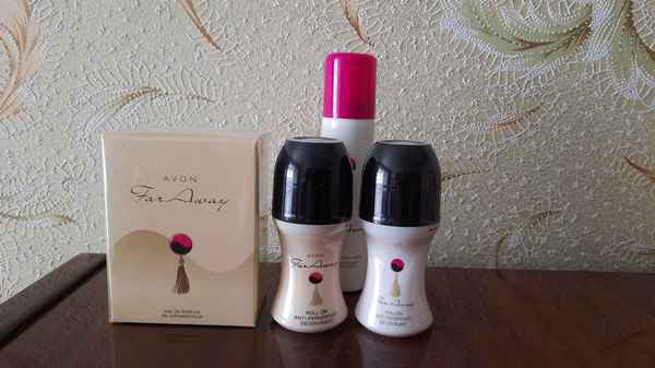 Фото объявления: Продам парфюмированный набор эйвон в Алуште