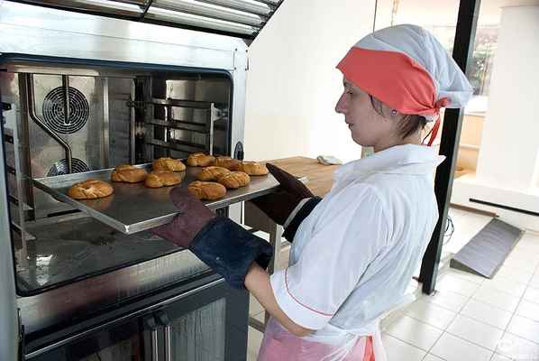 Фото объявления: Помощник пекаря в России