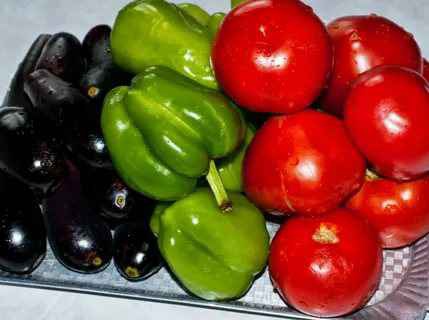 Фото объявления: помидоры,баклажаны,перец болгарский в Обояни