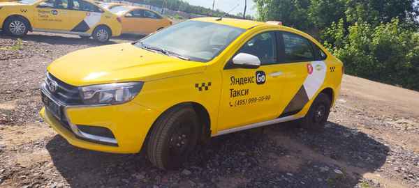 Фото объявления: Водитель такси, аренда брендированного автомобиля в Московской области
