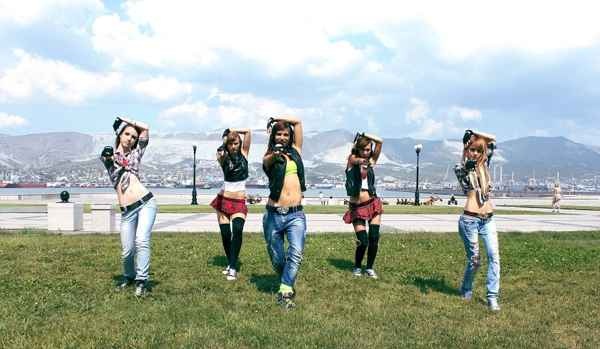 Фото объявления: Cover Dance / K-pop / Корейские танцы для девушек (взрослые группы) в Новороссийске. в Новороссийске