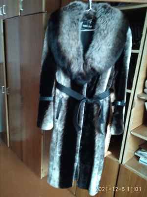 Фото объявления: мутоновое пальто (шуба) в Саянске