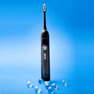 Фото объявления: Черная зубная щетка Revyline RL 010 для ежедневной чистки, 5 режимов в Чебоксарах