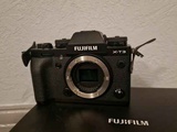 Цифровая беззеркальная камера Fujifilm X-T3 с объективом XF 18–55 мм — черная