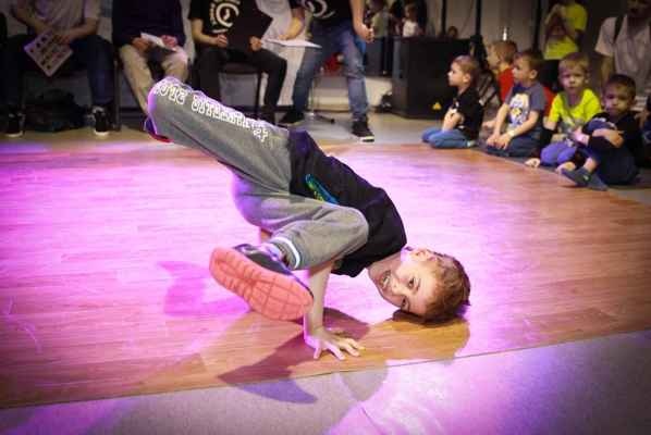 Фото объявления:  Обучение Break-Dance (Брейк танцы) в Новороссийске в Новороссийске